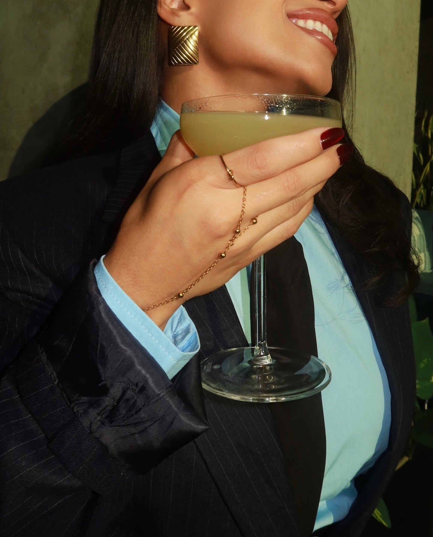 the signature hand chain