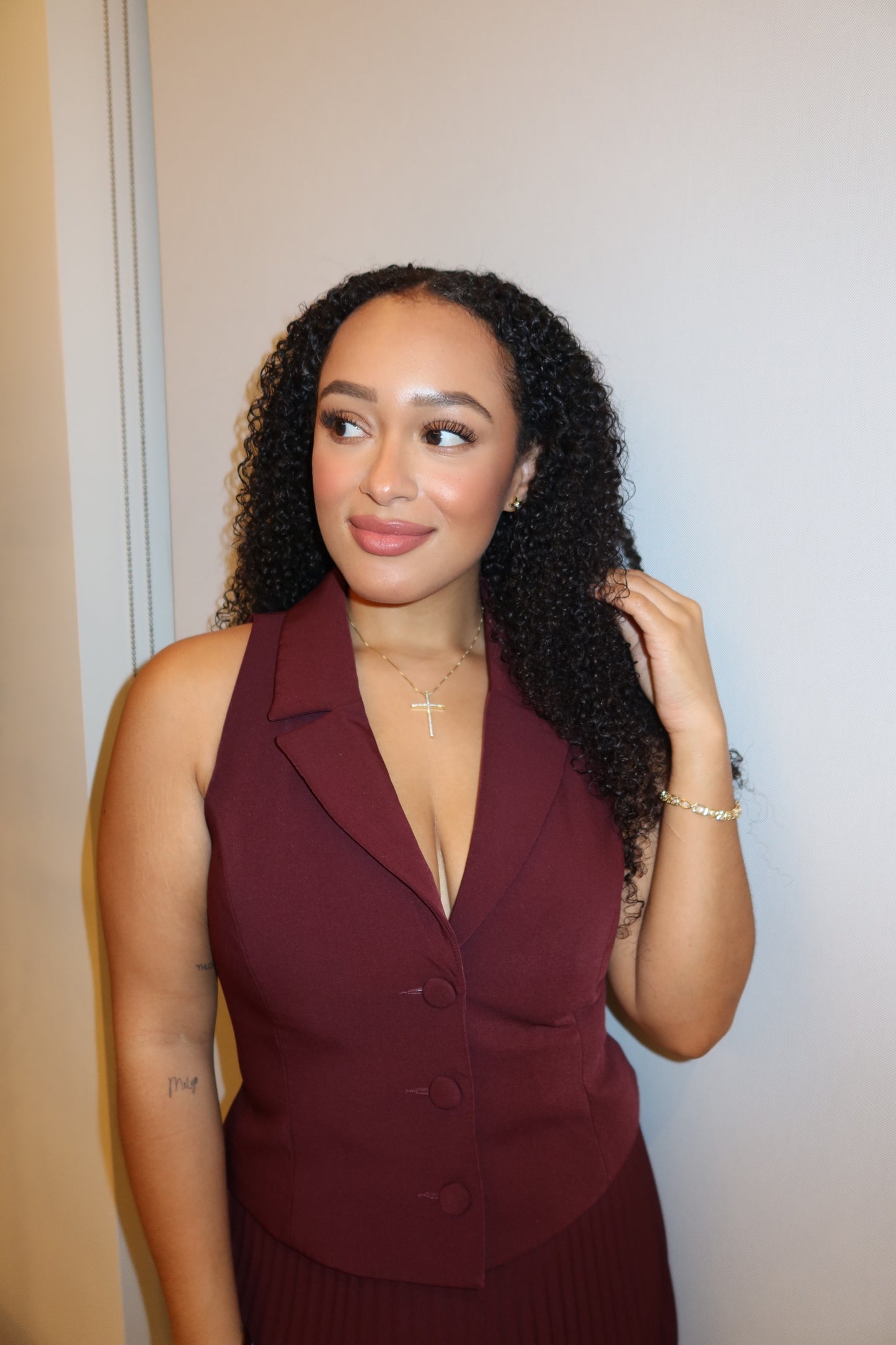 the classic cross necklace